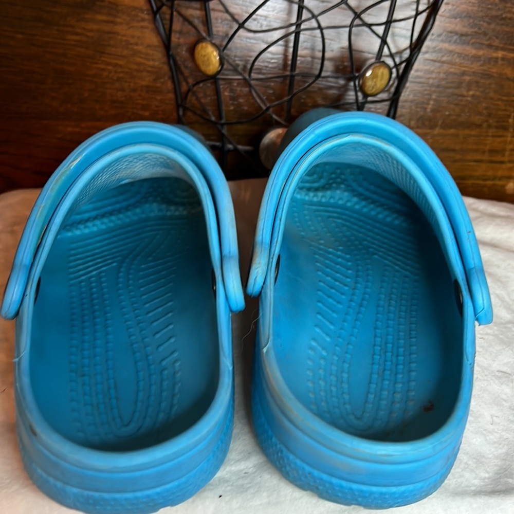 Crocs - Picture 6 of 10